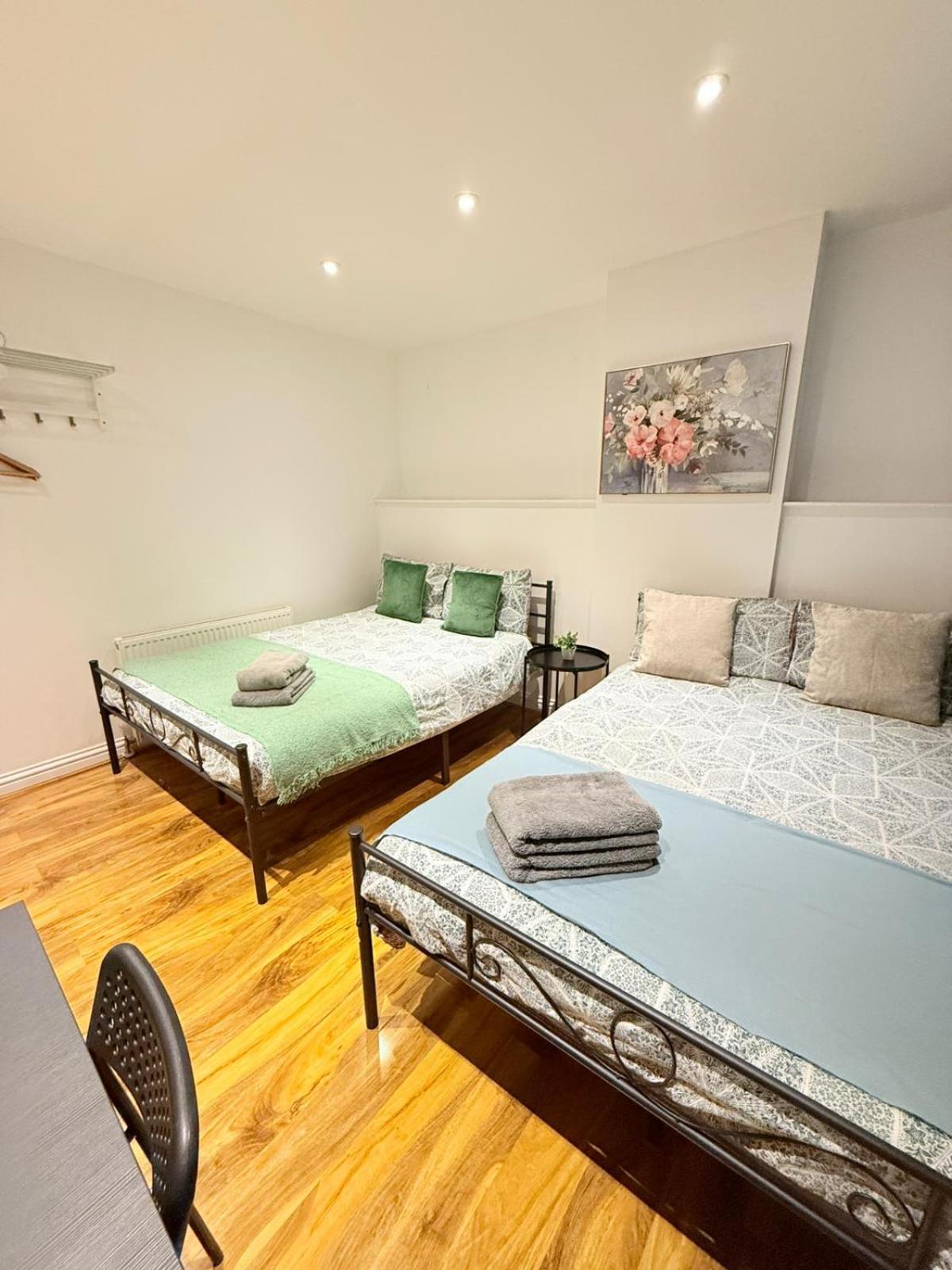 Kensington Guest Rooms 98 Лондон Екстер'єр фото