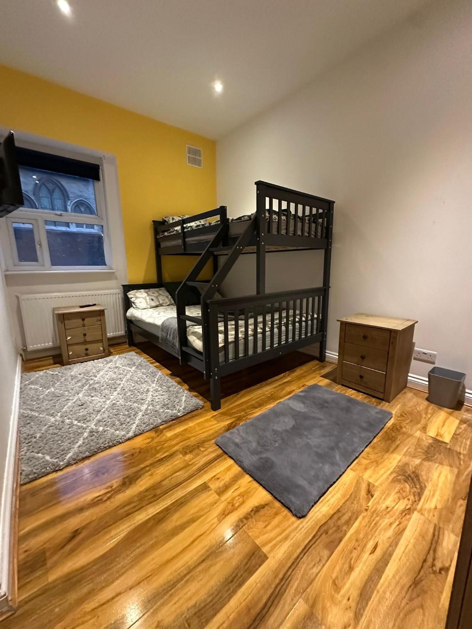 Kensington Guest Rooms 98 Лондон Екстер'єр фото