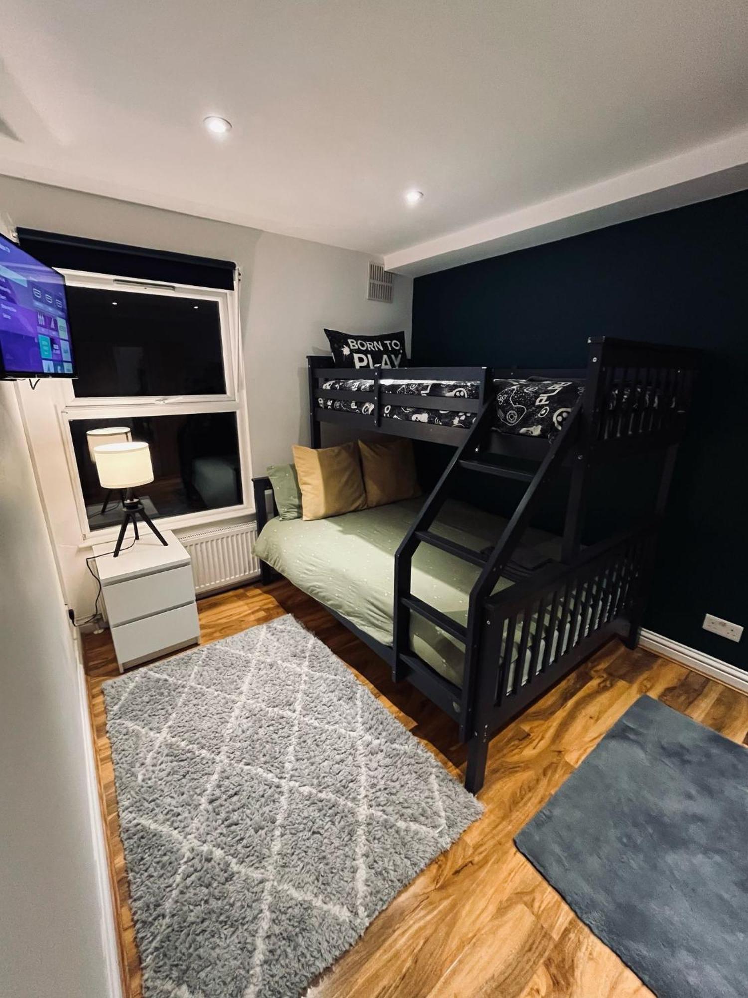 Kensington Guest Rooms 98 Лондон Екстер'єр фото