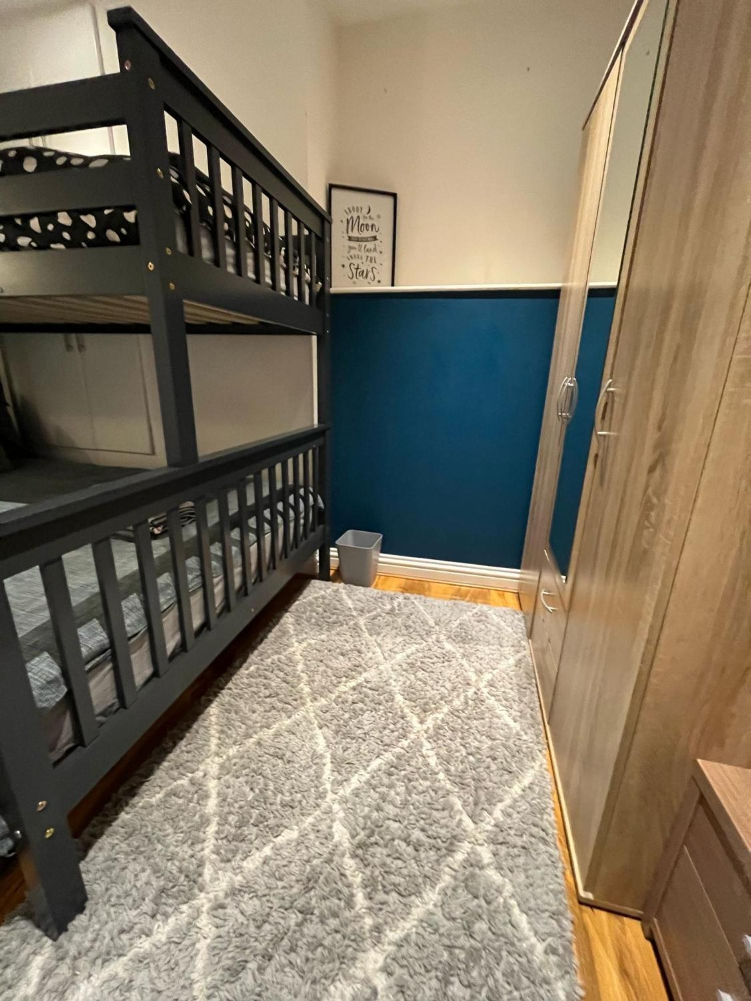 Kensington Guest Rooms 98 Лондон Екстер'єр фото